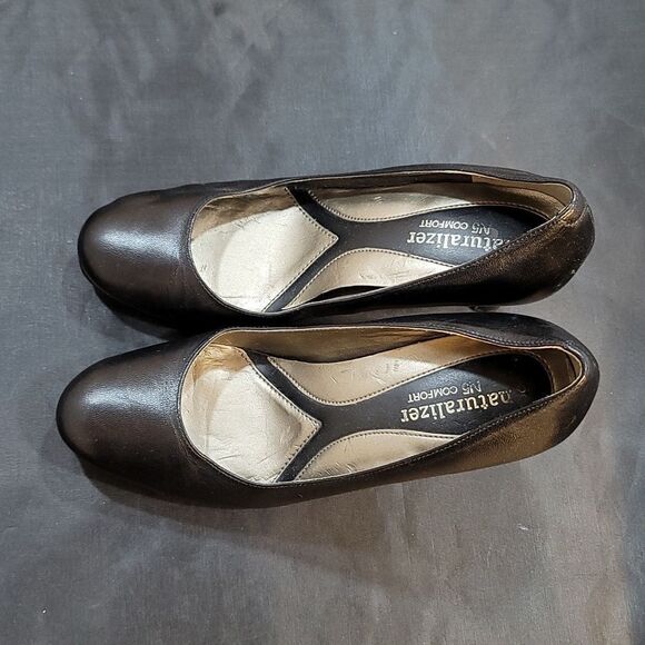 NATURALIZER N5 COMFORT LEATHER LOW HEEL PUMP - Picture 6 of 14